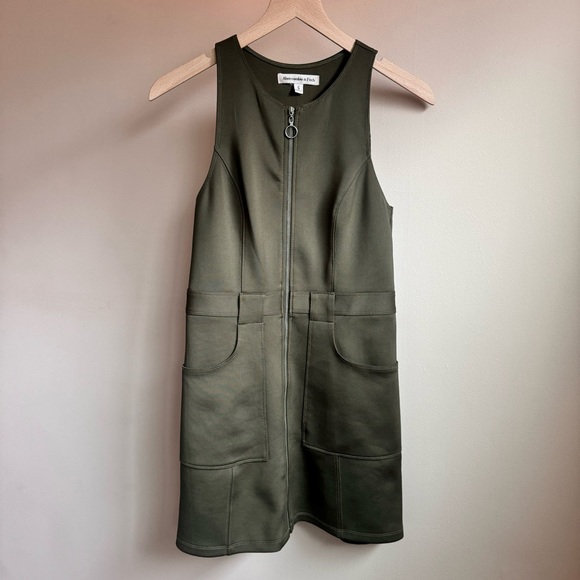 Abercrombie & Fitch Dresses & Skirts - Vintage 2000's Abercrombie Zip Up Dress